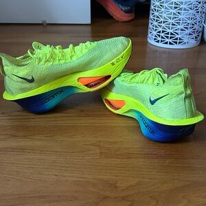 Nike Alpha 3 (neon)